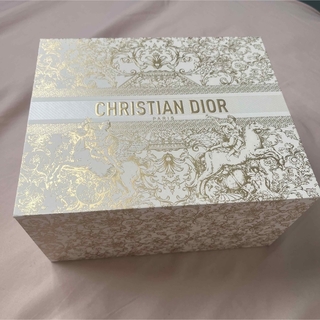 クリスチャンディオール(Christian Dior)のディオール　ホリデー　ギフトボックス　2023 マグネット(その他)