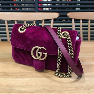 グッチ(Gucci)の良品 グッチ GGマーモント キルティング ミニバッグ チェーンショルダー(ショルダーバッグ)