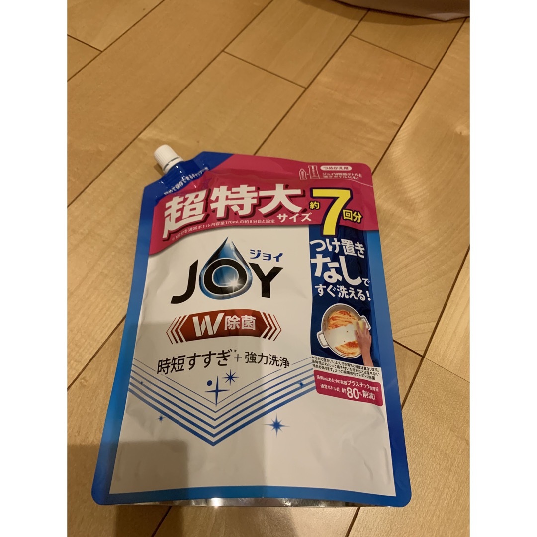 JOY(ジョイ)の新品未開封　ジョイ　JOY 詰め替え　910ml インテリア/住まい/日用品の日用品/生活雑貨/旅行(洗剤/柔軟剤)の商品写真