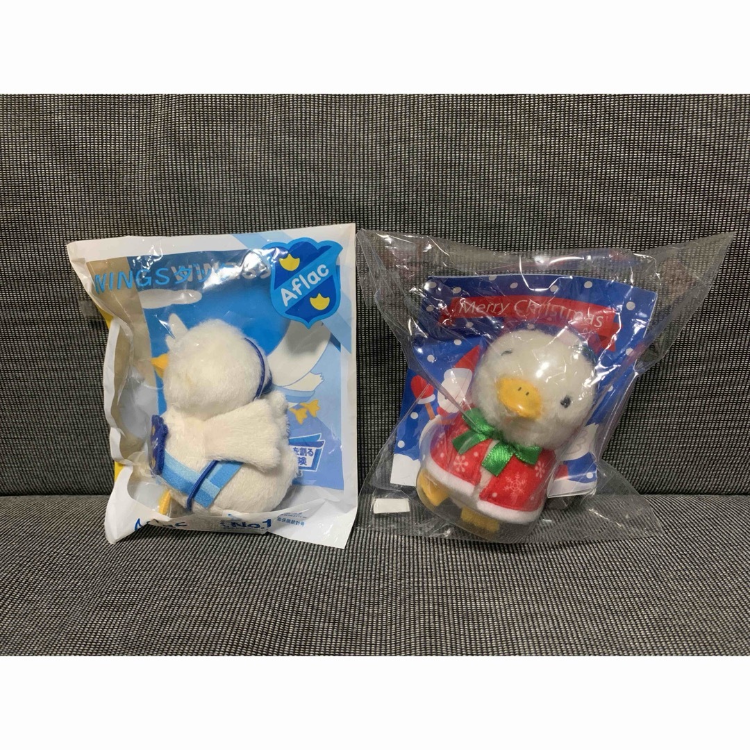 アフラック　青いあひる・クリスマスあひる エンタメ/ホビーのおもちゃ/ぬいぐるみ(キャラクターグッズ)の商品写真