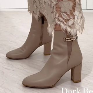 ダイアナ ショートブーツ ブーツ(レディース)(ベージュ系)の通販 94 ダイアナ ショートブーツ ブーツ(レディース)(ベージュ系)の通販 94
