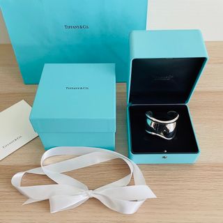 ティファニー(Tiffany & Co.)の新品未使用品 Tiffany ティファニー エルサ・ペレッティ™ ボーン カフ(ブレスレット/バングル)