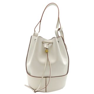 ロエベ ポシェットの通販 400点以上 | LOEWEを買うならラクマ