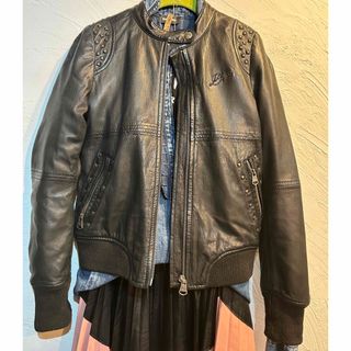 ディーゼル(DIESEL)の美品ディーゼルキッズレザーブルゾン　M(ジャケット/上着)