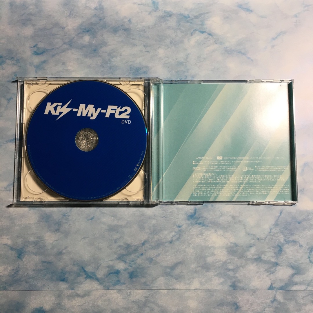 Kis-My-Ft2(キスマイフットツー)のKis-My-Ft2 キ・ス・ウ・マ・イ 初回 S.O.S盤 エンタメ/ホビーのCD(ポップス/ロック(邦楽))の商品写真