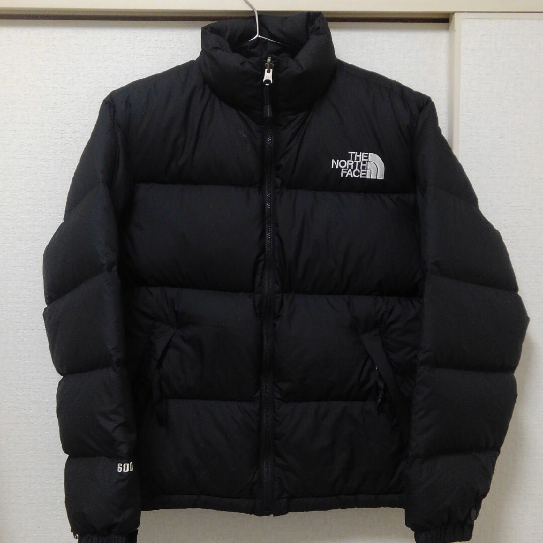 THE NORTH FACE(ザノースフェイス)の専用　ノースフェイス　ヌプシダウンジャケット　ブラックM USA規格 メンズのジャケット/アウター(ダウンジャケット)の商品写真