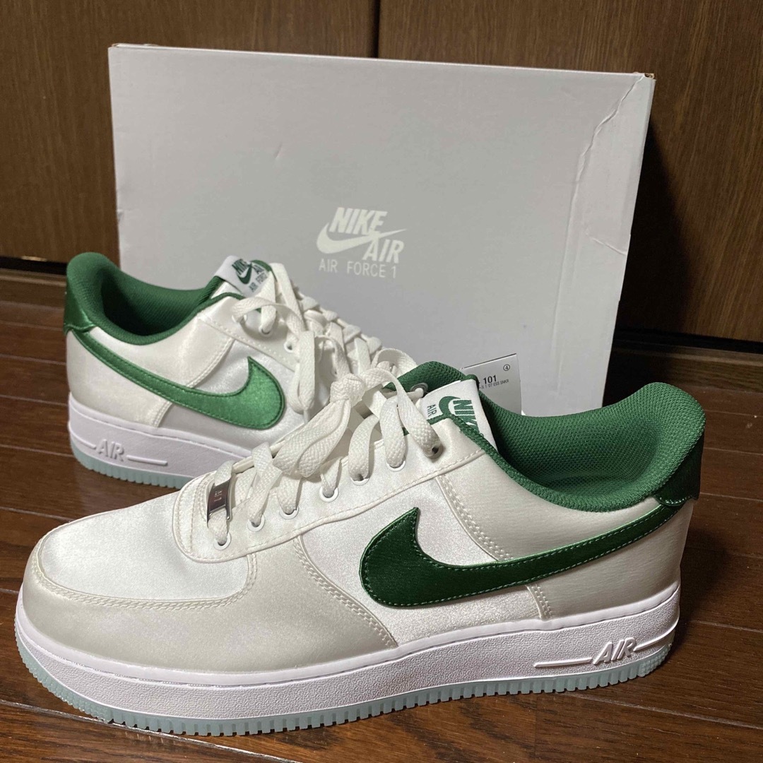 NIKE - 【28cm】新品ナイキNIKEエアフォース1AF1Air Force グリーンの