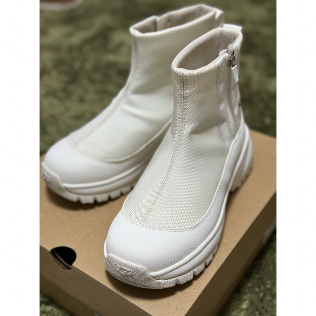 テキスタイルインソールUGG レディースブーツ 防水 Yose Zip