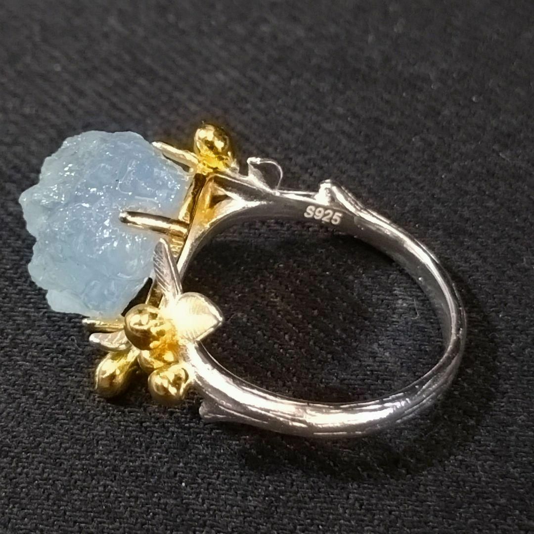 天然ブルーアクアマリンの原石をあしらえた金の植物のS925リング　② レディースのアクセサリー(リング(指輪))の商品写真