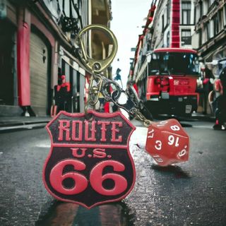 ハンドメイド　ROUTE66 ヌメ革 ダイス キーホルダー アンティーク　レッド(キーホルダー)