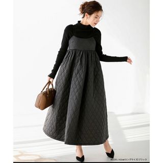 ザラ(ZARA)のFit moreライトキルティングフレアワンピース(ロングワンピース/マキシワンピース)