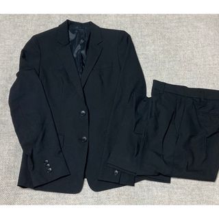 ユニクロ(UNIQLO)のユニクロ スーツ上下セット ジャケット パンツ ブラック 黒 レディーススーツ(スーツ)