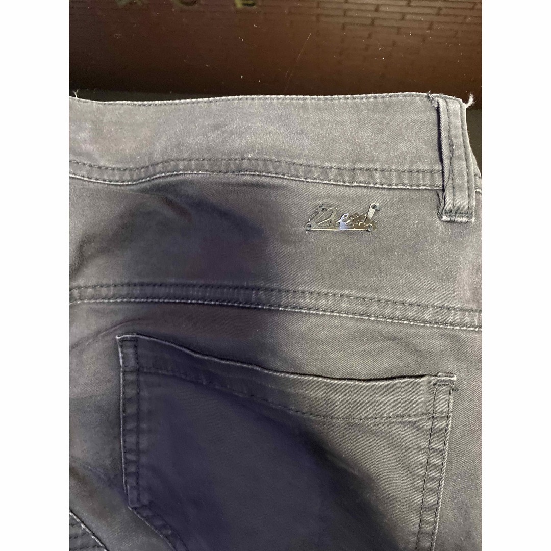 DIESEL(ディーゼル)のディーゼル　お洒落な薄めのグレーパンツ‼️ メンズのパンツ(ワークパンツ/カーゴパンツ)の商品写真