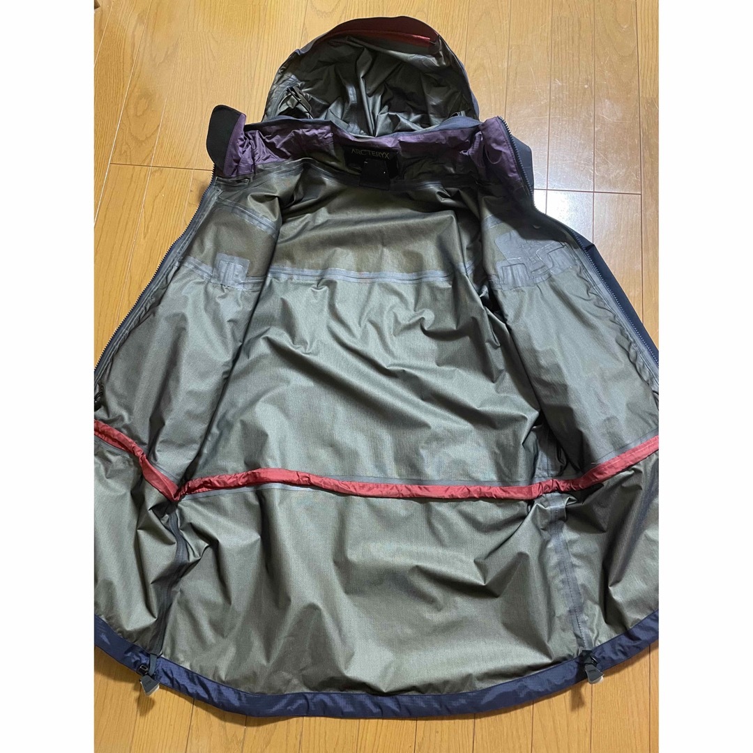 ARC'TERYX(アークテリクス)の【美品】激レア90’s ARC’TERYX “THETA LT JACKET メンズのジャケット/アウター(マウンテンパーカー)の商品写真