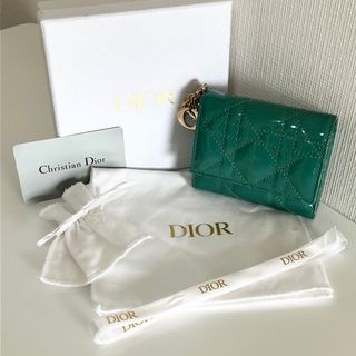 クリスチャンディオール(Christian Dior)のDior クリスチャン ディオール パテント コンパクトウォレット 極美品☆(財布)