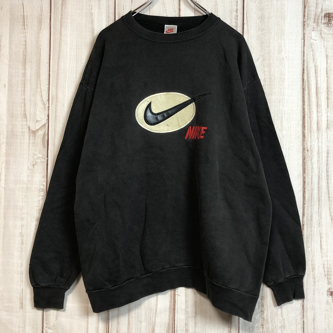 NIKE スウェット ワンポイント プルオーバー 刺繍ロゴ 古着 黒