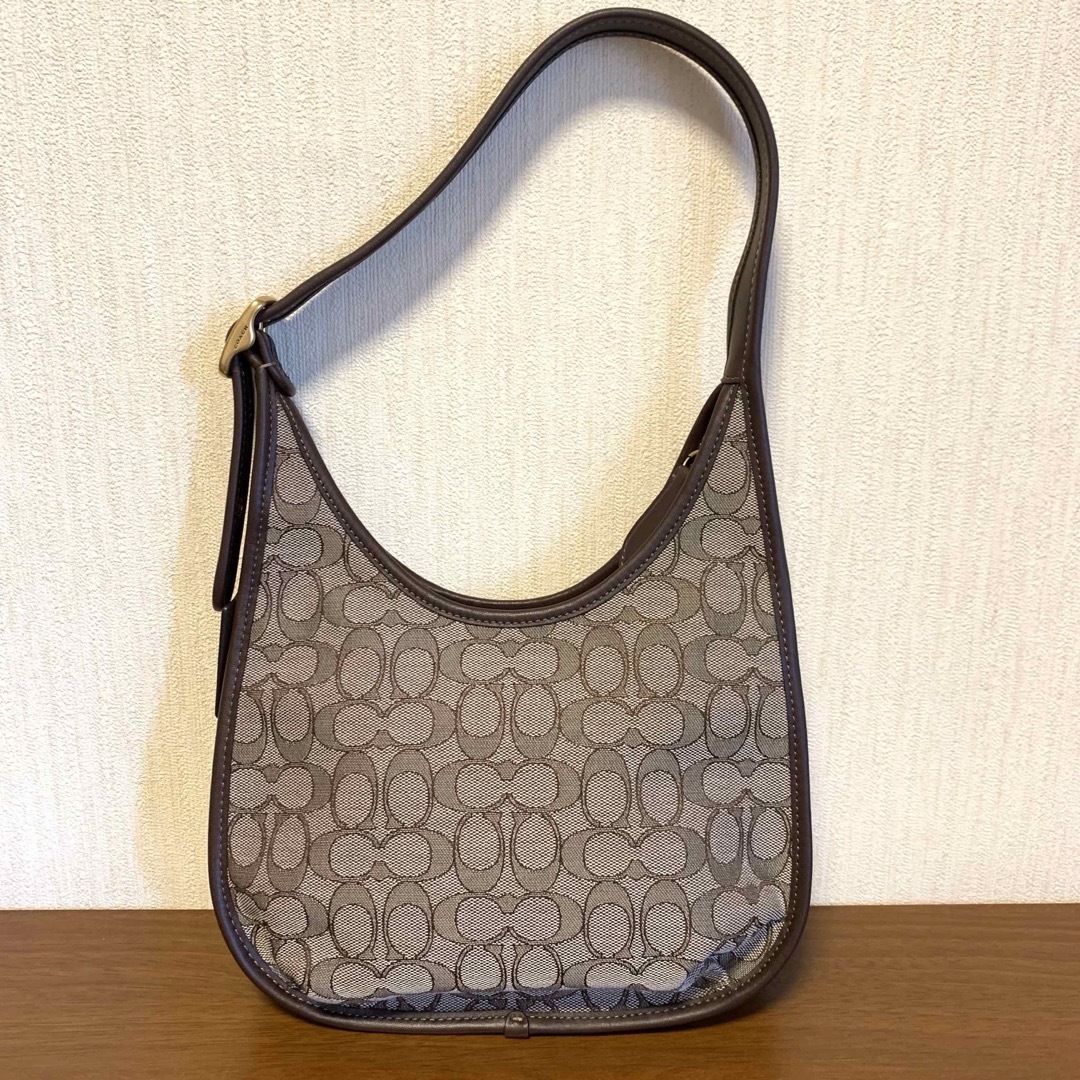 美品♡ COACH シグネチャー ジャカード エルゴ