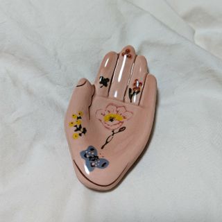 Anthropologie(小物入れ)のフリマアイテム一覧 Anthropologie(小物入れ)のフリマアイテム一覧
