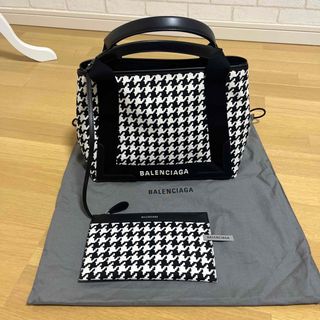 Balenciaga - バレンシアガ トートバッグ ネイビーカバSの通販|ラクマ
