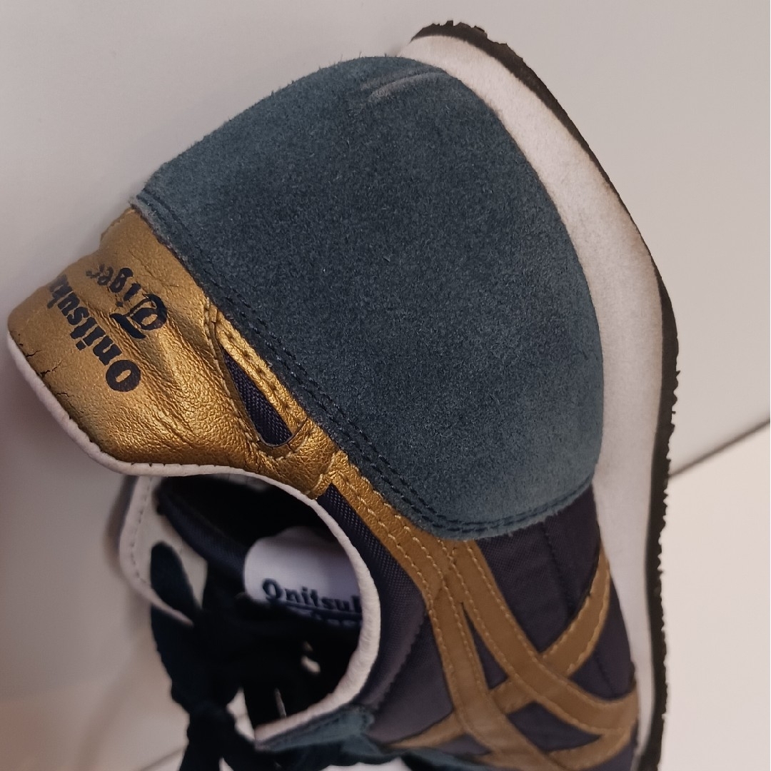 Onitsuka Tiger(オニツカタイガー)のオニツカタイガー SERRNO　MIDNAIT/GOLD　26cm メンズの靴/シューズ(スニーカー)の商品写真