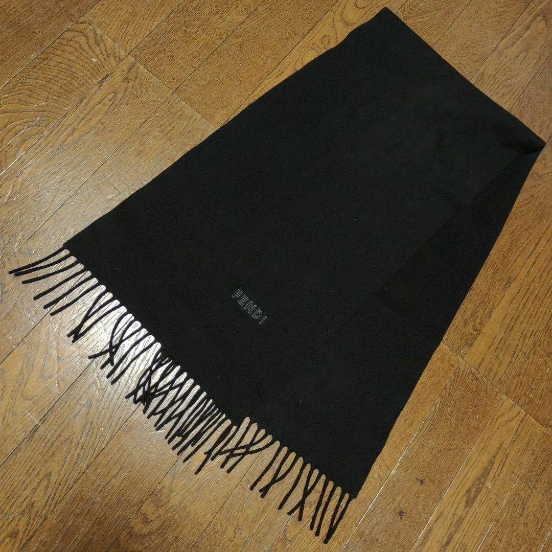 FENDI - 2120超美品 フェンディ マフラー ブラック カジュアル