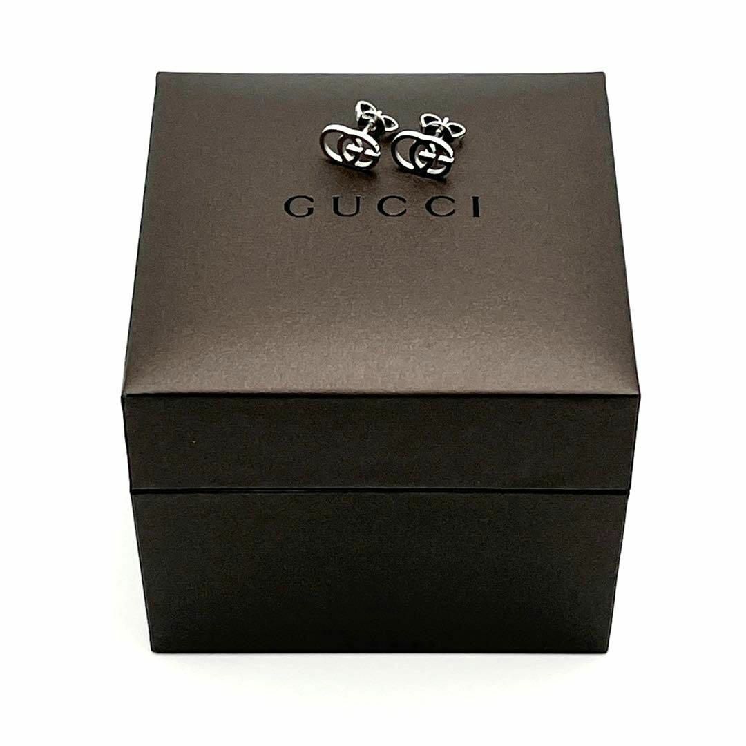 Gucci(グッチ)の【定価10万】グッチ　ピアス　GGランニング　ホワイト　ゴールド　18金　K18 レディースのアクセサリー(ピアス)の商品写真