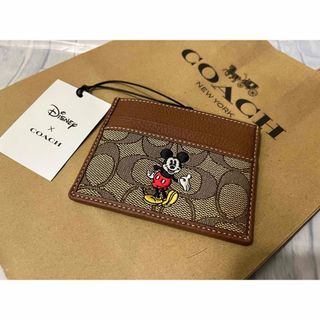 COACH - coach ハート柄 パスケース 美品 シリアルナンバーありの通販