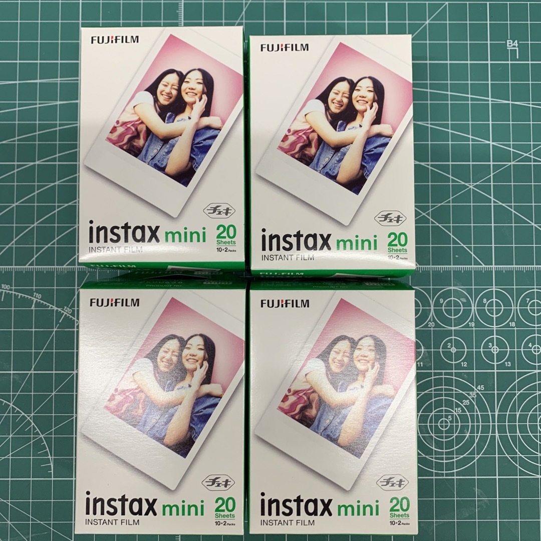 FUJIFILM　チェキ用フィルムinstax mini  4箱