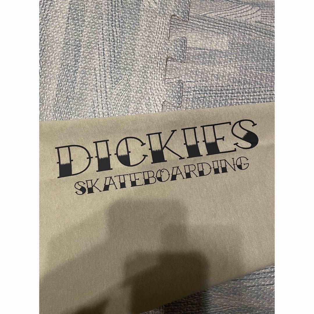 Dickies(ディッキーズ)のDickies ベージュ デザートサンド XL skateboarding sb メンズのトップス(スウェット)の商品写真