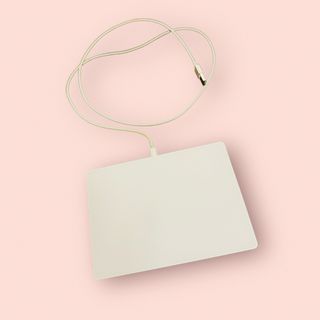 アップル(Apple)のApple Magic Trackpad 2 本体＋ケーブル A1535(PC周辺機器)