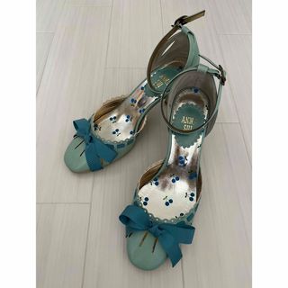 アナスイ(ANNA SUI)の【ANNA SUI】アナスイ　リボン　ヒール　ストラップ　パンプス　22.5(ハイヒール/パンプス)