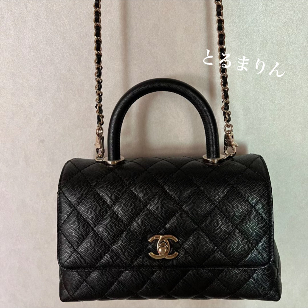 CHANEL(シャネル)の★激レア★芸能人愛用★CHANEL ココハンドル24センチ キャビアスキン黒 レディースのバッグ(ハンドバッグ)の商品写真