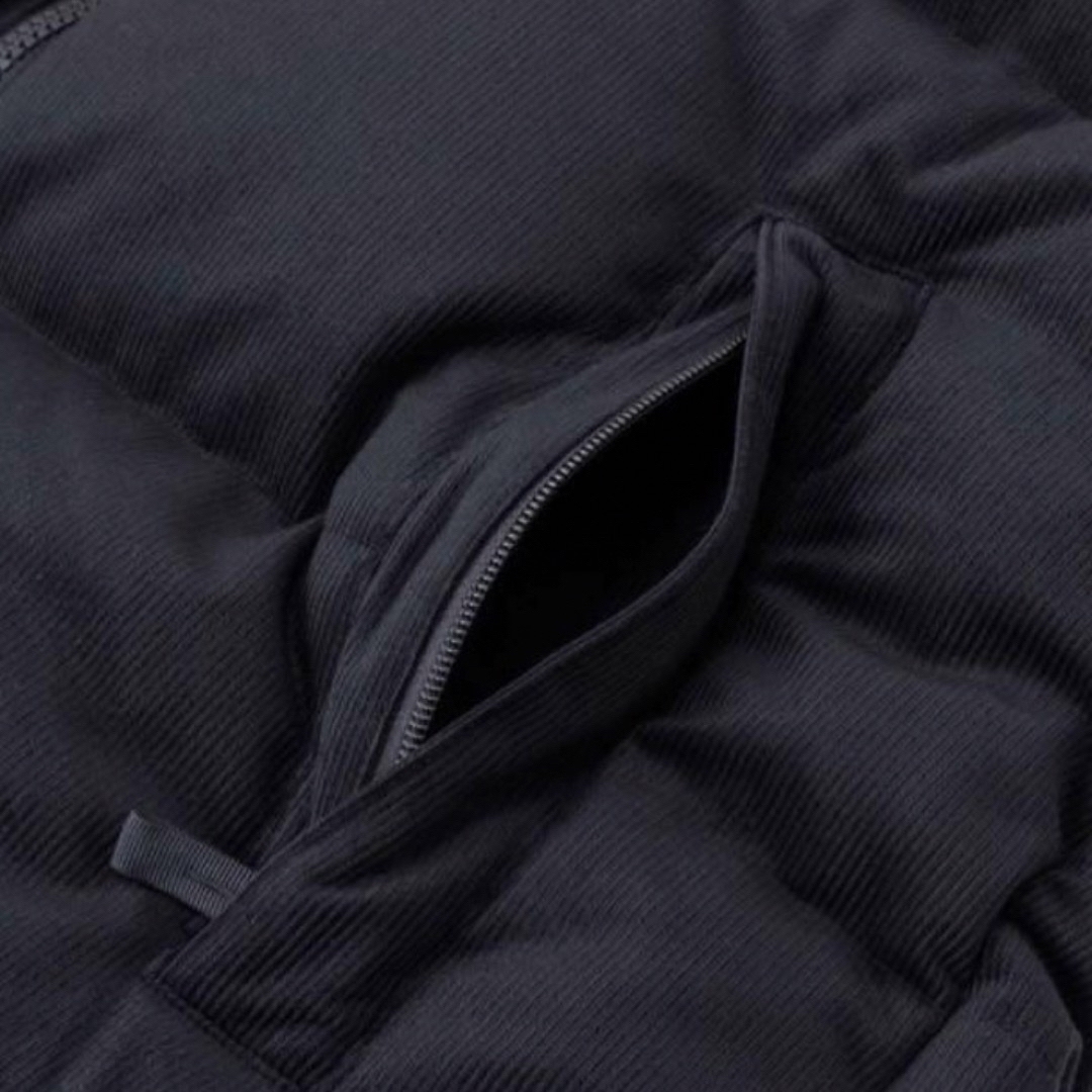 THE NORTH FACE(ザノースフェイス)のThe North Face Corduroy Nuptse Black L メンズのジャケット/アウター(ダウンジャケット)の商品写真