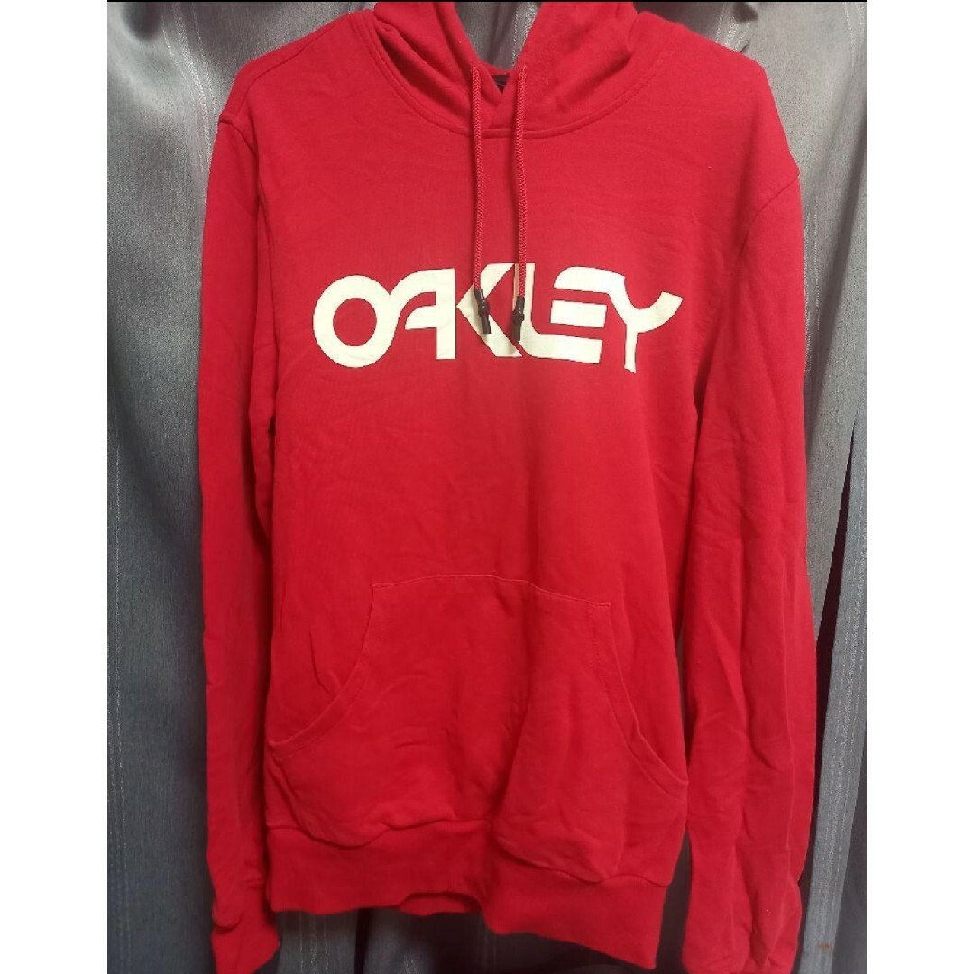 Oakley(オークリー)のオークリーパーカー メンズのトップス(パーカー)の商品写真