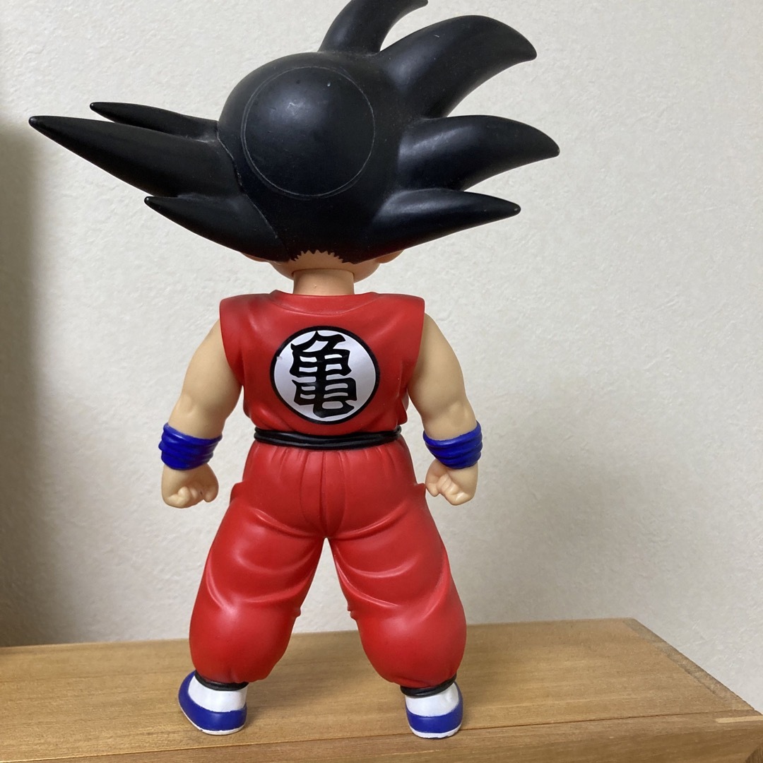 ドラゴンボール(ドラゴンボール)の【ヤンキー豹様専用5/6まで】ドラゴンボール　孫悟空　ソフビ エンタメ/ホビーのフィギュア(アニメ/ゲーム)の商品写真