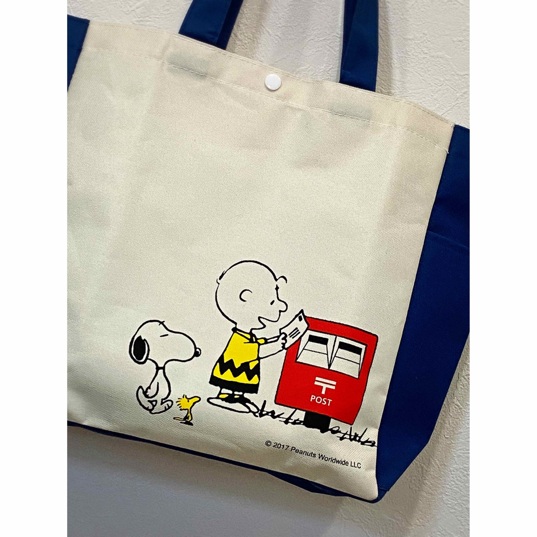 SNOOPY(スヌーピー)のいずさん様専用【PEANUTS】スヌーピー トートバッグ／未使用 エンタメ/ホビーのおもちゃ/ぬいぐるみ(キャラクターグッズ)の商品写真