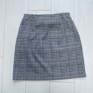 H&M グレー×ピンクチェック柄 ミニスカート(ミニスカート)