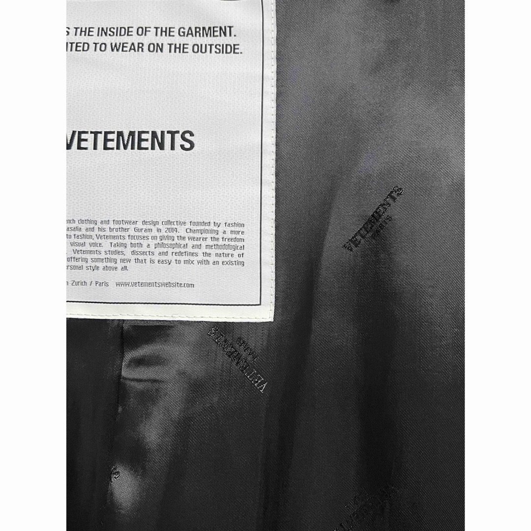 VETEMENTS  希少  19aw  インサイドアウト