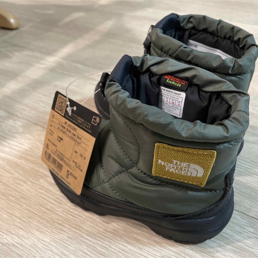 THE NORTH FACE(ザノースフェイス)のノースフェイス キッズ16cm 新品未使用 キッズ/ベビー/マタニティのキッズ靴/シューズ(15cm~)(ブーツ)の商品写真