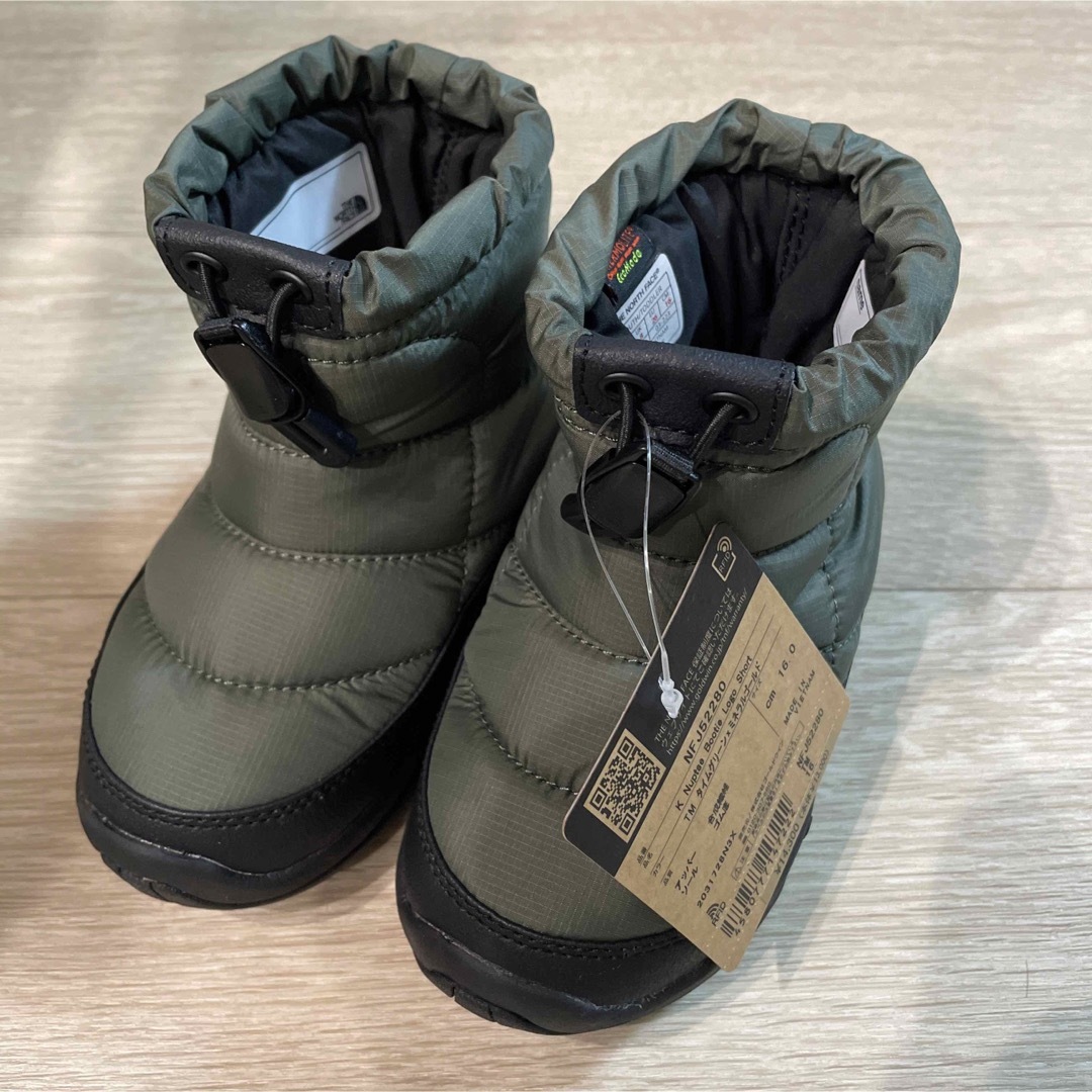 THE NORTH FACE(ザノースフェイス)のノースフェイス キッズ16cm 新品未使用 キッズ/ベビー/マタニティのキッズ靴/シューズ(15cm~)(ブーツ)の商品写真