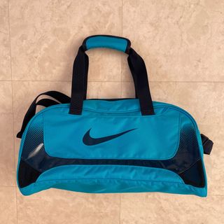 ナイキ(NIKE)の美品！　NIKE プールバッグ　ブルー(マリン/スイミング)