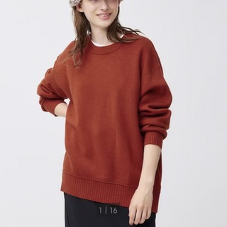 GU オーバーサイズクルーネックセーター(ニット/セーター)