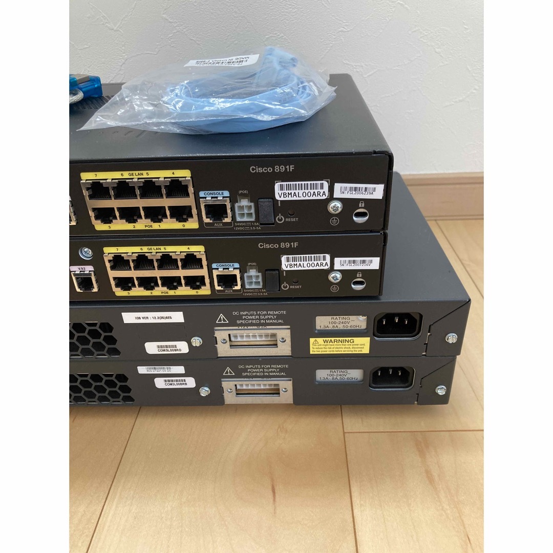 【CCNA、CCNP】4台Cisco891FJ、Catalyst2960 スマホ/家電/カメラのPC/タブレット(PC周辺機器)の商品写真