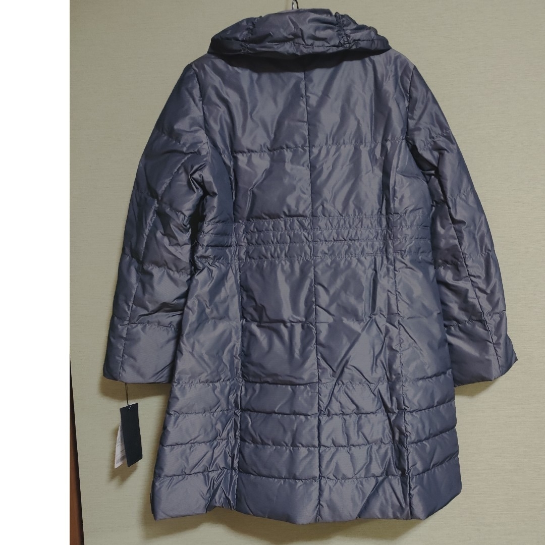 新品　ダウンコート　フード-ベルト付き レディースのジャケット/アウター(ダウンコート)の商品写真