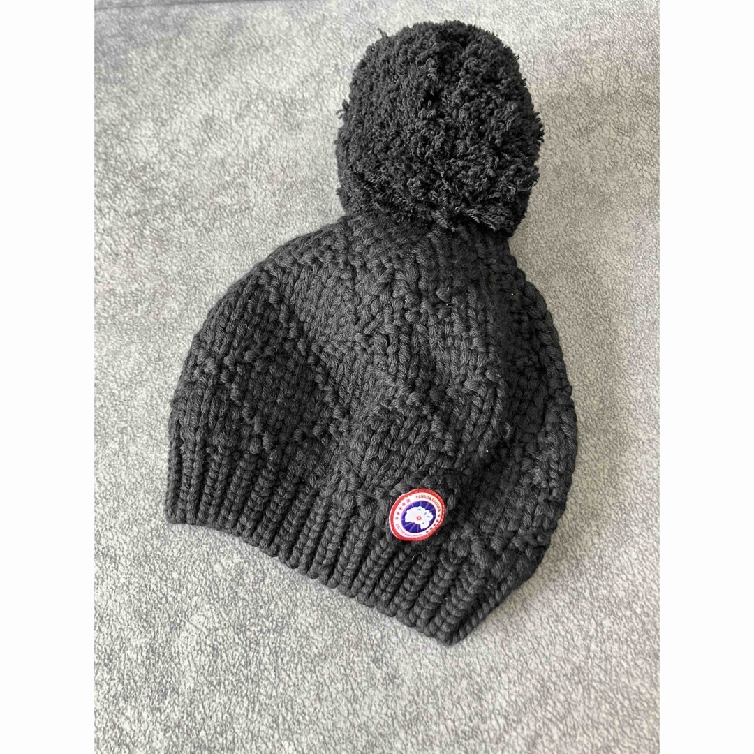 CANADA GOOSE(カナダグース)のカナダグース ニット帽 レディースの帽子(ニット帽/ビーニー)の商品写真