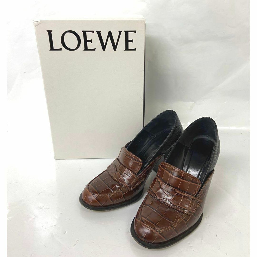 LOEWE(ロエベ)のLOEWE ヒールローファー クロコ 38 レディースの靴/シューズ(ローファー/革靴)の商品写真