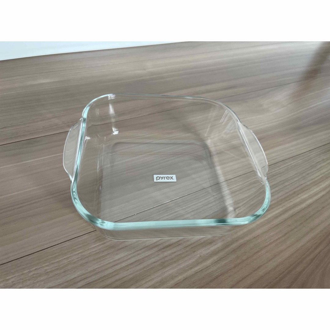 Pyrex(パイレックス)のパイレックス　グラタン皿 インテリア/住まい/日用品のキッチン/食器(調理道具/製菓道具)の商品写真