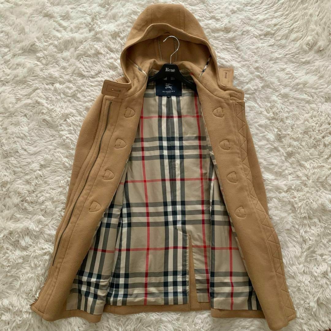 BURBERRY(バーバリー)の極美品✨バーバリーロンドン ダッフルコート メガチェック キャメル フード レディースのジャケット/アウター(ダッフルコート)の商品写真