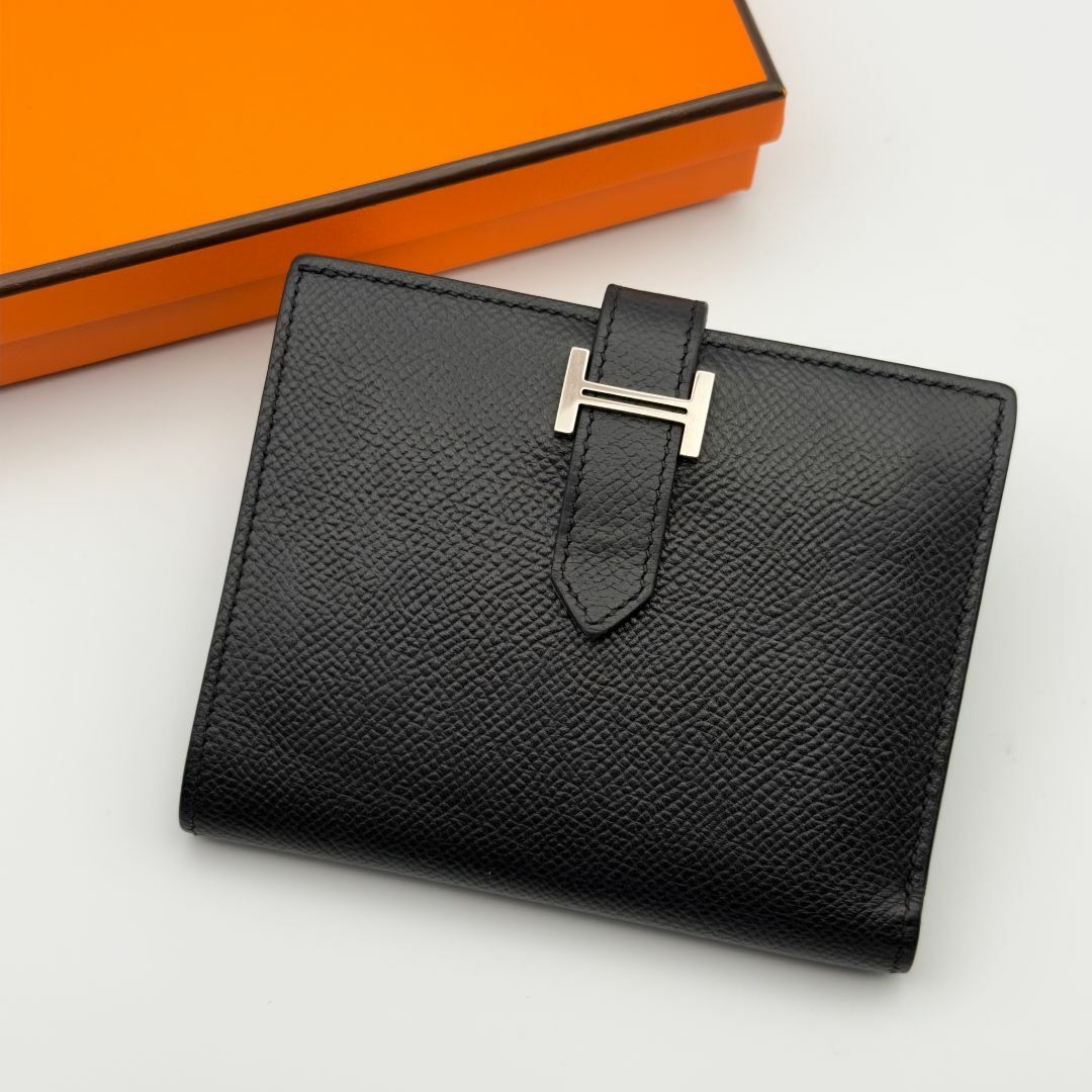 超極美品】HERMES エルメス べアンコンパクト ヴォーエプソン 黒 □O 超極美品】HERMES エルメス べアンコンパクト ヴォーエプソン 黒 □O
