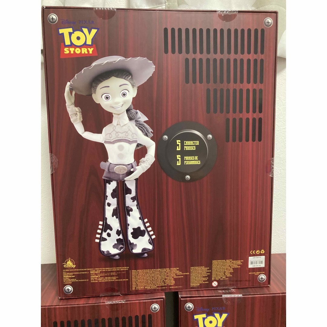 ラウンドアップ D23 EXPO 2019 トイストーリー 記念品の通販 by ニケ ...